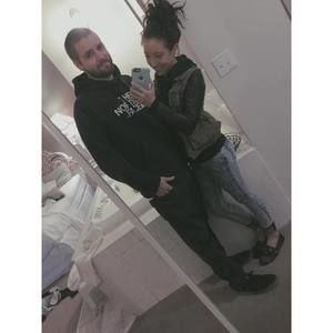 Meet your Posher, Chelsie iles